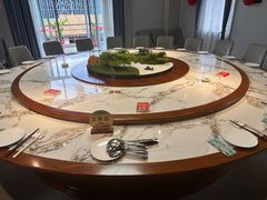 -年辉渔村·非遗传承餐厅(新丰江店)