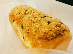 脆松咸蛋黄吐司-法桐蛋糕·手作面包(万象城店)