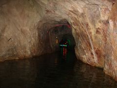 -伏牛地下河景区