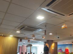 -麦当劳(中山大道中店)