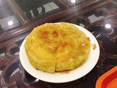 牛肉饼-牛一嘴·兰州牛肉面·大盘鸡(财富中心店)