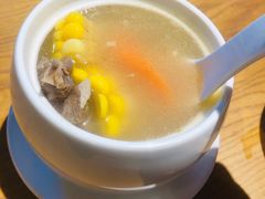 每日营养例汤-隔壁老王·家常云南菜(花巷店)