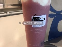 巴乐芝士红宝石茶-瑞幸咖啡(盛博广场店)