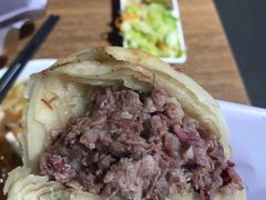 -闫家驴肉老店(华电一校店)