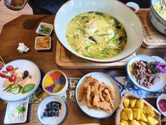 -芸南道·过桥米线(昆明老街旗舰店)