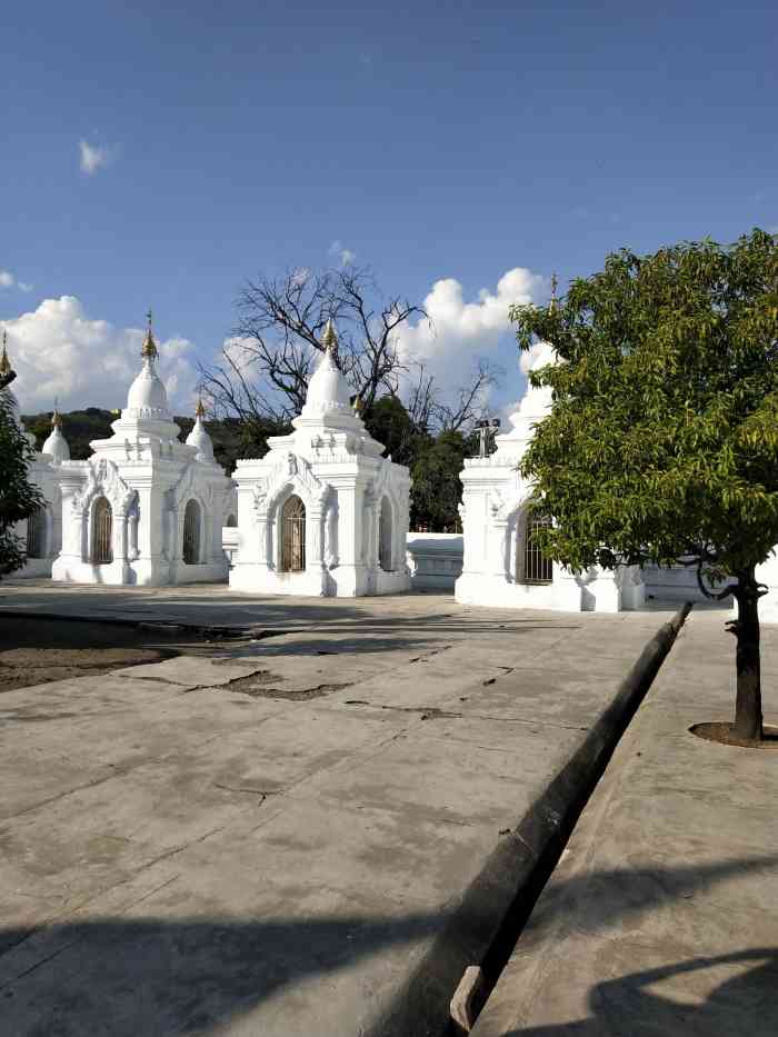 山达穆尼寺庙图片