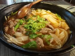 -卡普里披萨·牛扒·下午茶