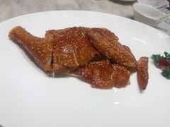 古桐麻香鸡-香港百合居(LCM置汇旭辉广场店)