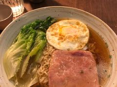 -来龙里 精致 东南亚餐室(万象城店)