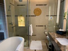 -青岛海尔洲际酒店