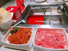 -海底捞火锅鲜切牛肉主题店(长寿路店)