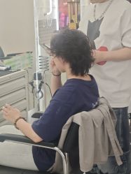 -Z.X HAIR SALON张新美业