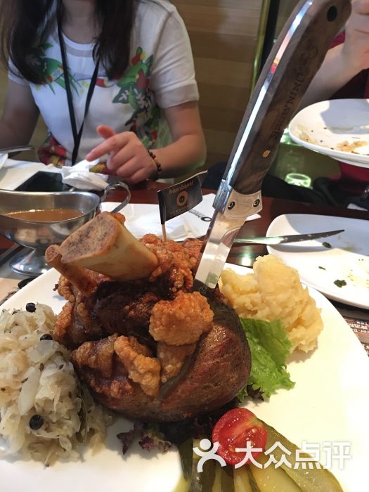 haxnbauer海森堡现代德国餐厅(金鹰店)特色猪肘图片 - 第5张