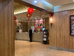 -老街坊美食汇(玉兰大街店)