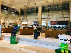 -青岛中心假日酒店·蓝天行政酒廊