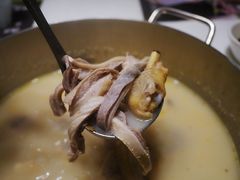 -洪氏嗨捞·猪肚鸡火锅(阳光天地店)