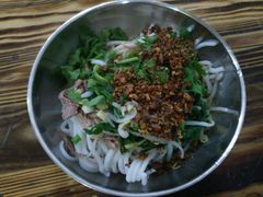 -巍山火巴肉饵丝(大理古城店)