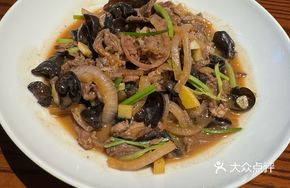 Stir-fried Tenderloin with Egg Floss