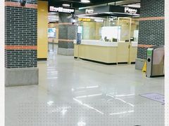 -一大会址·新天地(地铁站)