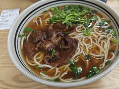 -小马牛肉面·牛骨熬制(南京博物院店)