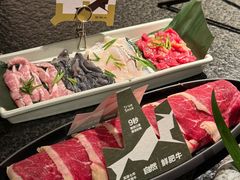 -三出山火锅(南京万象天地店)