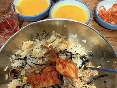 -明洞阿姨·韩式酱蟹烤肉·创意料理(三元桥店)