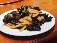 -吴记酱骨炖菜馆(西大直街店)