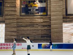 -冠军冰场(环球中心店)