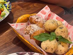 -BOTTEGA意库(中骏世界城店)