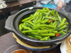 -兴记菜馆
