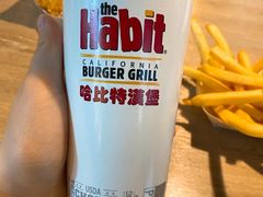 -The Habit Burger Grill 哈比特汉堡(复兴soho店)