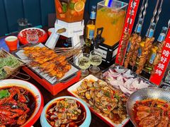 -路边边.炒菜烧烤.音乐餐厅(良乡长虹店)