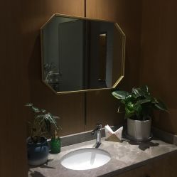 -苑苑vbeauty科技美容SPA