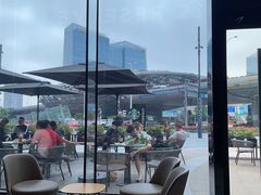 -星巴克臻选(上海合生汇1F店)