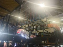 -嗨翻Hi-Fun竞技主题乐园·蹦床亲子生日轰趴(国光1937店)