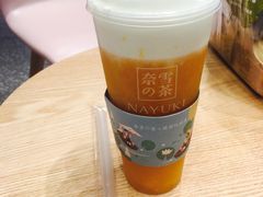 -奈雪的茶(湖滨银泰in77C区PRO店)