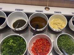 -呷哺呷哺(融创茂店)