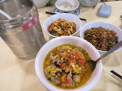 -笨罗卜浏阳菜馆(太平街店)