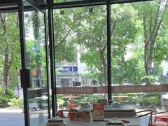 -老鄞江清水龙虾•赵赵家(江北店)