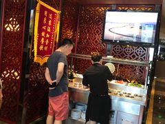 -七欣天香辣蟹火锅(上海银亿滨江店)