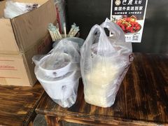 -巴厘龙虾·榜首油焖大虾(音乐学院·沿江酒馆店)