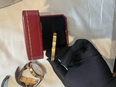 -臻新二手奢侈品回收鉴定(塘桥店)