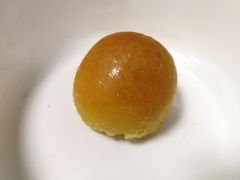 蛋黄酥-高第街56号餐厅(银座商城玉函店)