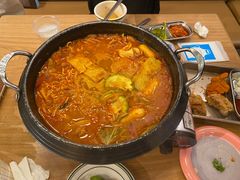 -WOW LUCKY创意韩料(龙阳广场店)
