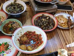 -冶建镜子·老南昌大排档·江西虾王(总店)