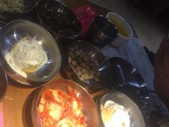 -老炉家木炭烤肉(长江国际店)