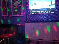 -歌尚酒吧式KTV