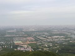 -鬼笑石后山停车场
