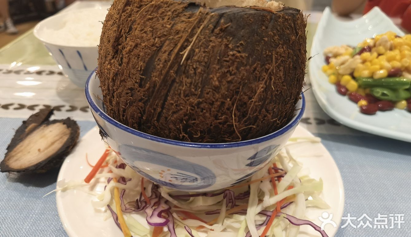5d全息投影，科技感美食味蕾双重享受
