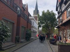 -钟书阁(松江泰晤士小镇店)